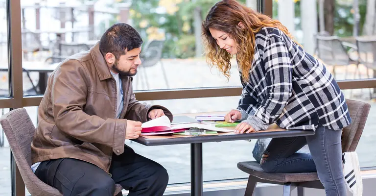 adult_students_studying_lakeside Thumbnail