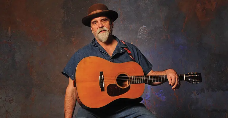 Darrell Scott, performer