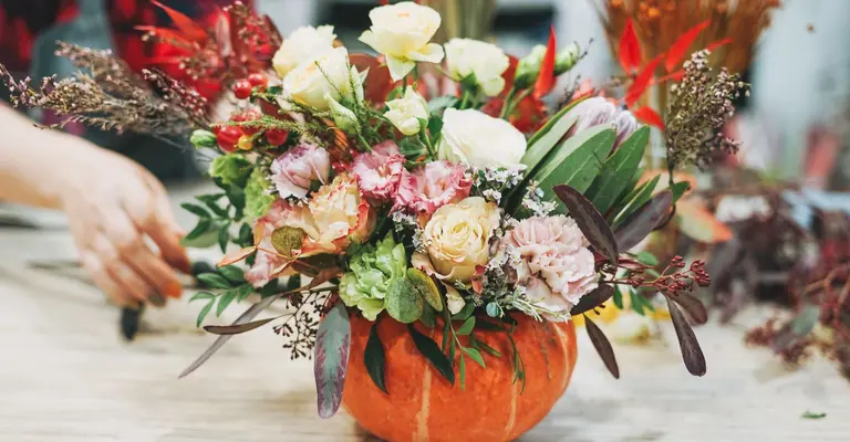 Wood Flower Pumpkin Bouquet
